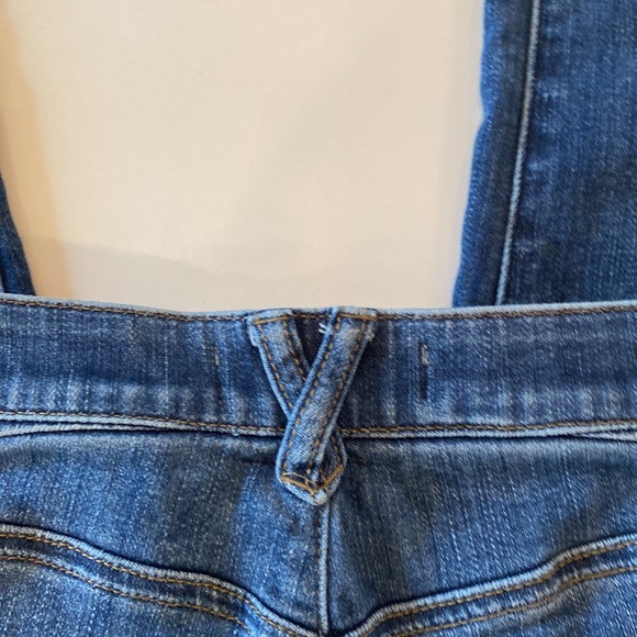 Wit&Wisdom jeans with Raw Hem | Size 6 - Picture 7 of 9